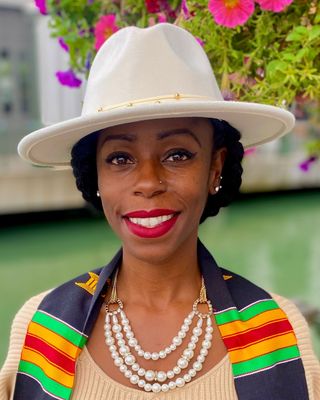 Photo of Brandy Holmes, Marriage & Family Therapist Associate, BSP, MSc, AMFT