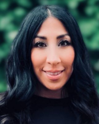 Photo of Loretta Torres, Psychiatric Nurse Practitioner