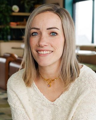 Photo of Hillary J Seymour, Licensed Professional Clinical Counselor, LPCC, CSAT