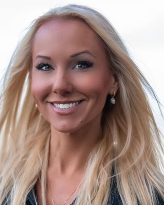 Photo of Dr. Elizabeth Bergstrom, Licensed Mental Health Counselor, PhD, LMHC