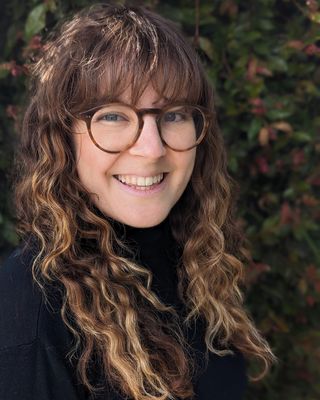 Photo of Sarah Heller, Marriage & Family Therapist, LMFT