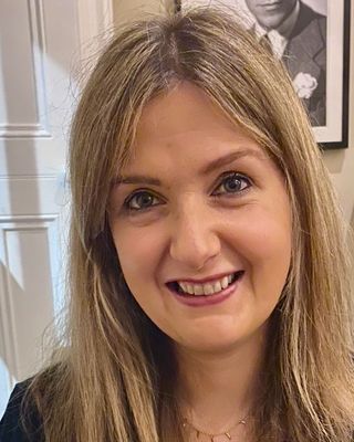 Photo of Dr. Deirdre Finnegan, Psychologist, PsychD, MPSI