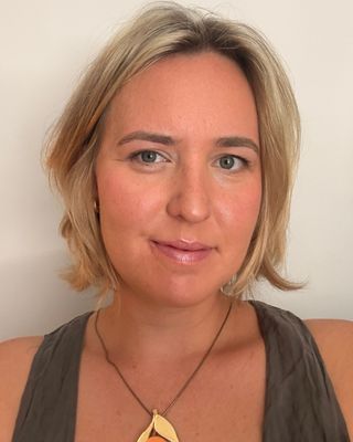 Photo of Penny Mackay, Counsellor, MBACP Accred
