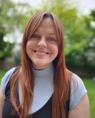 Photo of Lisa Huntsburg, Registered Social Worker, BSW, MSW, RSW