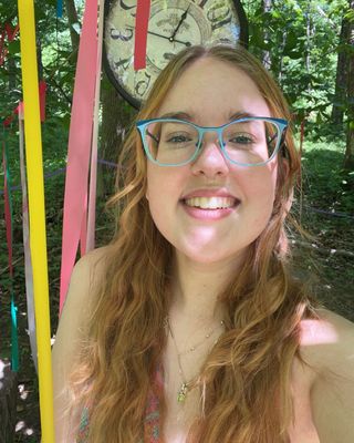Photo of Abby Blomer, Pre-Licensed Professional, M.S.