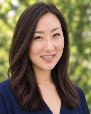 Photo of Elisa Pak, Marriage & Family Therapist, LMFT