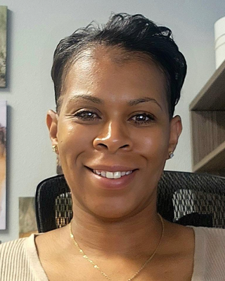 Photo of Belinda Negron, Marriage & Family Therapist, LMFT