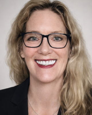 Photo of Dr. Darah E Wallsten, Psychologist, PsyD