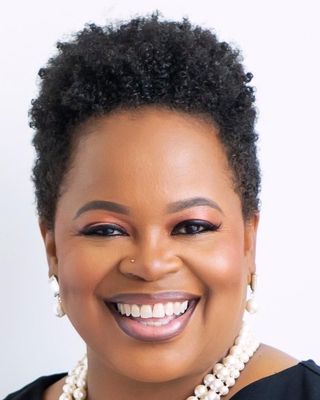 Photo of Dr. Akosoa McFadgion, Clinical Social Work/Therapist, Ph.D., LICSW