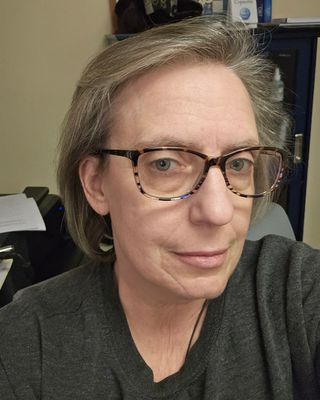 Photo of Cat Deshetler, Clinical Social Work/Therapist, LCSW-C