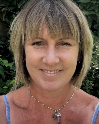 Photo of Caz Anderson, Counsellor