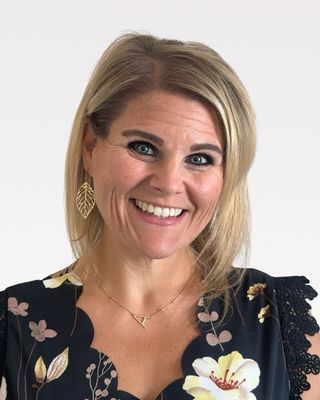 Photo of Alisha Gordon, Clinical Social Work/Therapist, LCSW