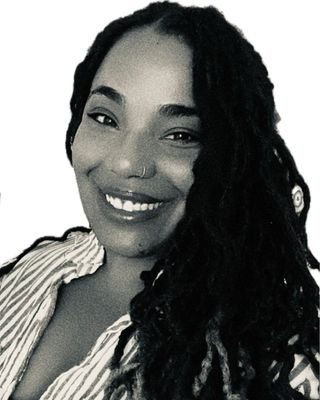 Photo of Tequilla Hill, LMFT, PhD, RYT, Marriage & Family Therapist
