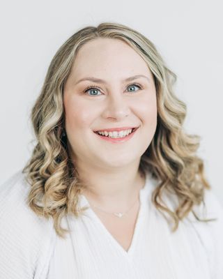 Photo of Lauren Swertfeger, Counselor, LMHC