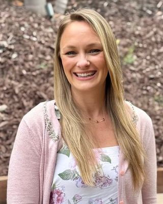 Photo of Kelsey Henry, Marriage & Family Therapist, LMFT, MA, APCC
