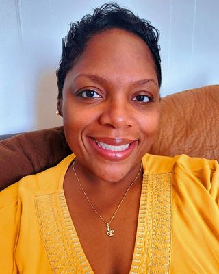 Photo of Niquelle Lackings, PhD, LPC-S, NCC, LMFT, Licensed Professional Counselor