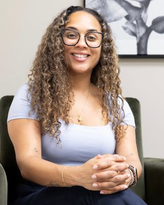 Photo of Zinthiana Mendoza, Pre-Licensed Professional, MS, MHA, RMHCI