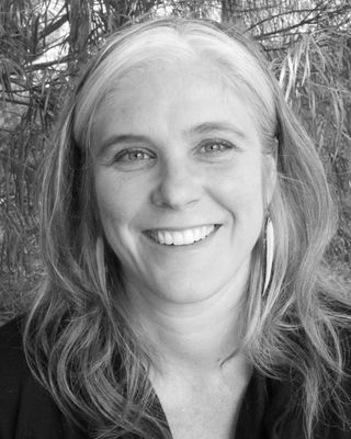 Photo of Elizabeth McCracken, Psychologist, MPsych, PsyBA - Clin. Psych