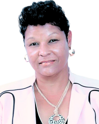 Photo of Sheranda Amos, Clinical Social Work/Therapist, MSW, LMSW, CAT