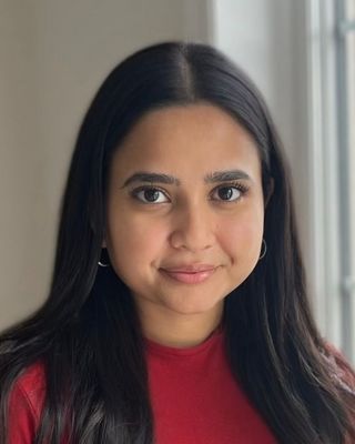 Photo of Ariana Heeraman, Registered Psychotherapist (Qualifying)