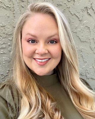 Photo of Alannah Hunter, Pre-Licensed Professional in Solano County, CA