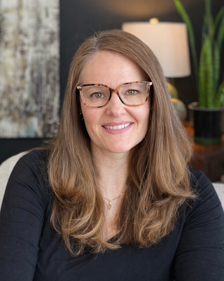 Photo of Erika Mills - Burnout, Work Stress, Anxiety, Moral Injury Trauma, Registered Psychotherapist, RP, MTS, CSHP, CSE
