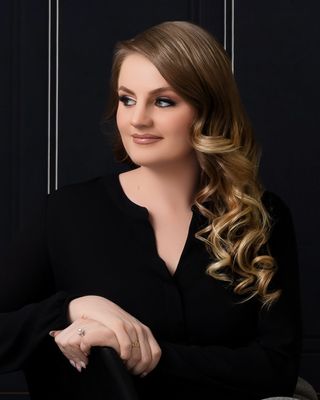 Photo of Anna Krisak, Licensed Professional Counselor, MA, LPC, LCADC