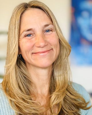 Photo of Bonnie Love, Marriage & Family Therapist Associate, AMFT