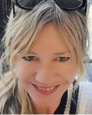 Photo of Jane McClaren - Sheffield CBT & EMDR, Psychotherapist, MBABCP