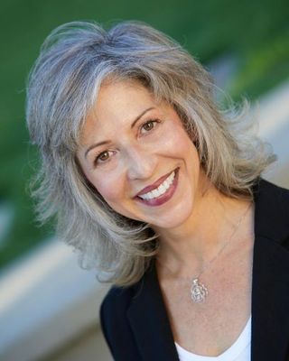 Photo of Alana Hecker, Clinical Social Work/Therapist, LCSW, EMDR