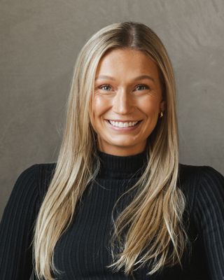Photo of Emily Maio, Clinical Social Work/Therapist, LCSW, MSW, EMDR