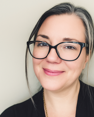 Photo of Jessica Marcello, Psychiatric Nurse Practitioner, APRN, PMHNPBC, FNP-BC