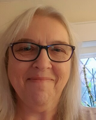 Photo of Paula Fortier, Counsellor in Hampshire, England