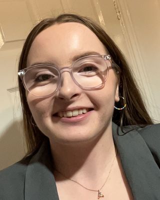Photo of Abbie Franklin, Counsellor, MSc, MBACP