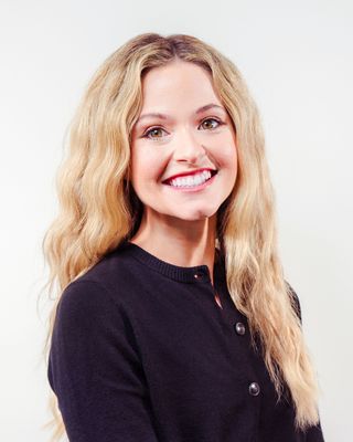 Photo of Taylor Elias, Clinical Social Work/Therapist, LSW