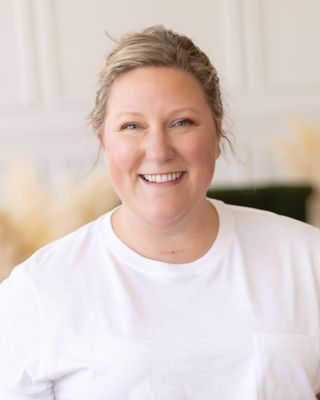 Photo of Kate Kittredge, Psychologist, PsyD, PMH-C, LP