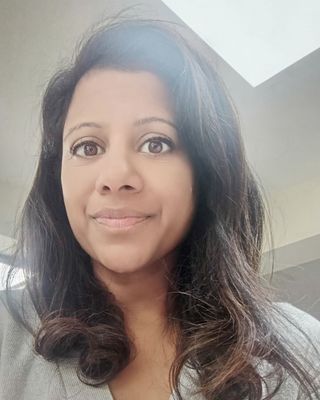 Photo of Shaz Isaac, Counsellor, MBACP