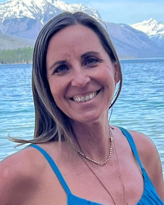 Photo of Leanna Troesh, Clinical Social Work/Therapist, SWLC, LAC