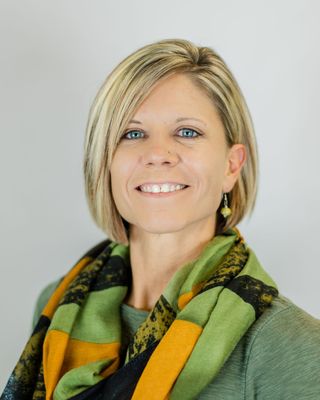 Photo of Dana Fuller, Marriage & Family Therapist, MA, LMFT