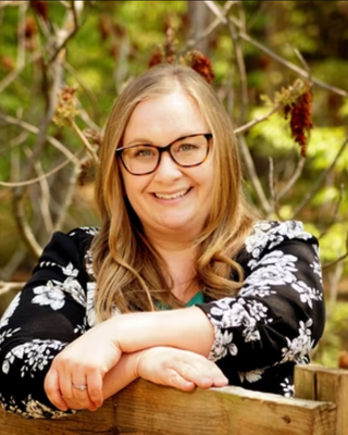 Photo of Amanda Gatiss, Licensed Master Social Worker, LMSW-C