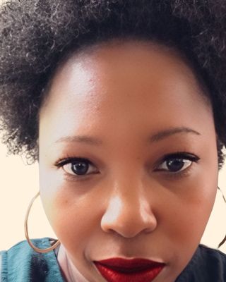 Photo of Annah Murage, Psychiatric Nurse Practitioner, DNP, PMHNPBC