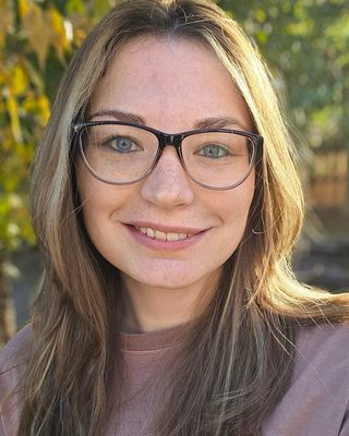 Photo of Rachel Schroeder, Pre-Licensed Professional, LPCC