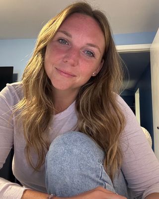 Photo of Taylor Macaulay, Registered Psychotherapist, MACP