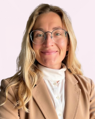 Photo of Dr. Blaine DeAngelis, PsyD