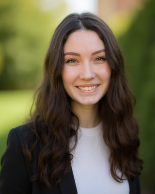Photo of Maryn Layton, Marriage & Family Therapist Associate, LAMFT, MAS-MFT