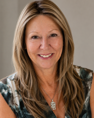 Photo of Kathy Dunbar, RSSW