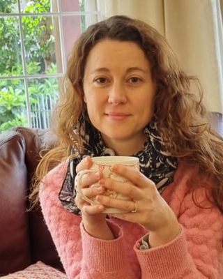 Photo of Kim Wale, General Counsellor, PhD, ASCHP Specialist Wellness Counsellor