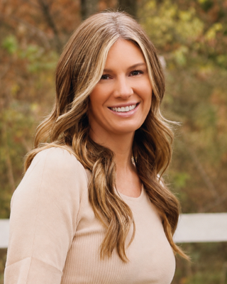 Photo of Stephanie Barkley, Marriage & Family Therapist, MA, LMFT, BCN