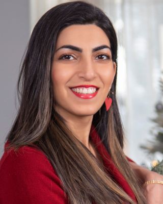 Photo of Dory Noorafkan, Registered Psychotherapist (Qualifying) in Scarborough, ON