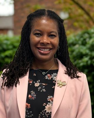 Photo of Latoria Martin, Pre-Licensed Professional